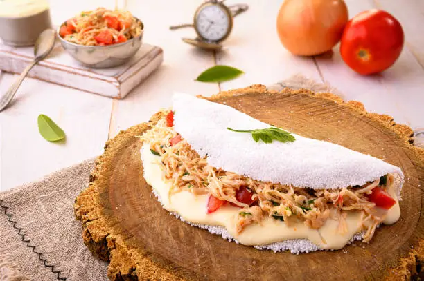 Tapioca Recheada de Frango
